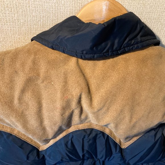 Vintage Men's Puffer Vest by Woolrich - Rare Find! - Picture 4 of 4